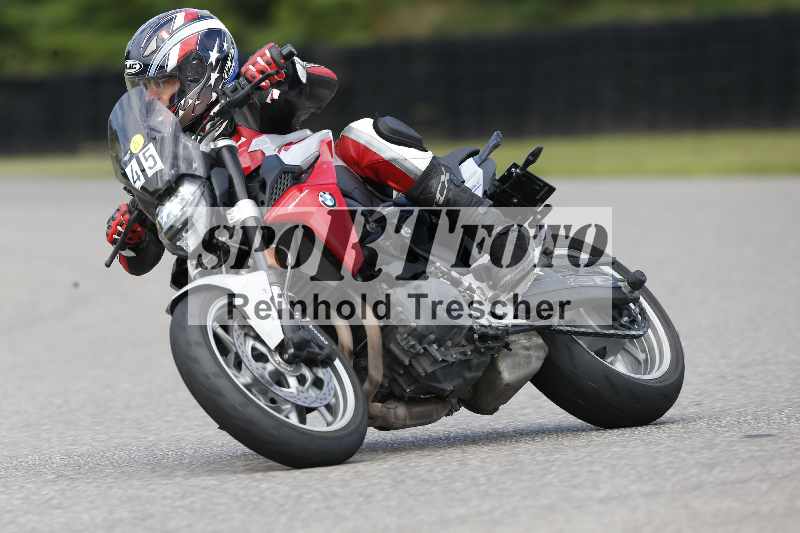 /40 05.08.2025 FREERIDE Training ADR/Gruppe B/45